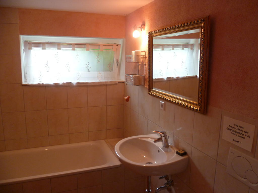 Gesundheitshotel Haus Sonnenstein Salem  Pokoj fotografie
